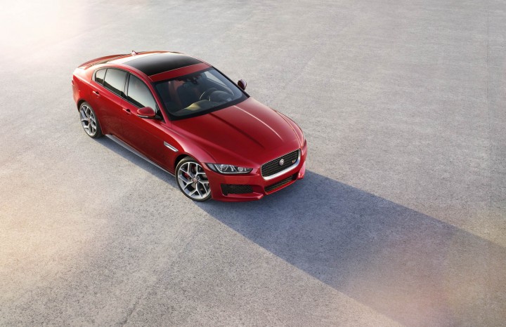 Jaguar XE S (2015)