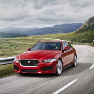 Photo officielle Jaguar XE S (2015)