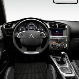 Photo intérieur nouvelle Citroën C4 restylée (2015)