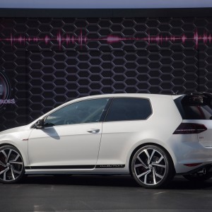 Photo 3/4 arrière Volkswagen Golf GTI Clubsport (2015)