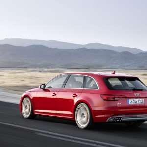 Photo officielle nouvelle Audi A4 Avant (2015)