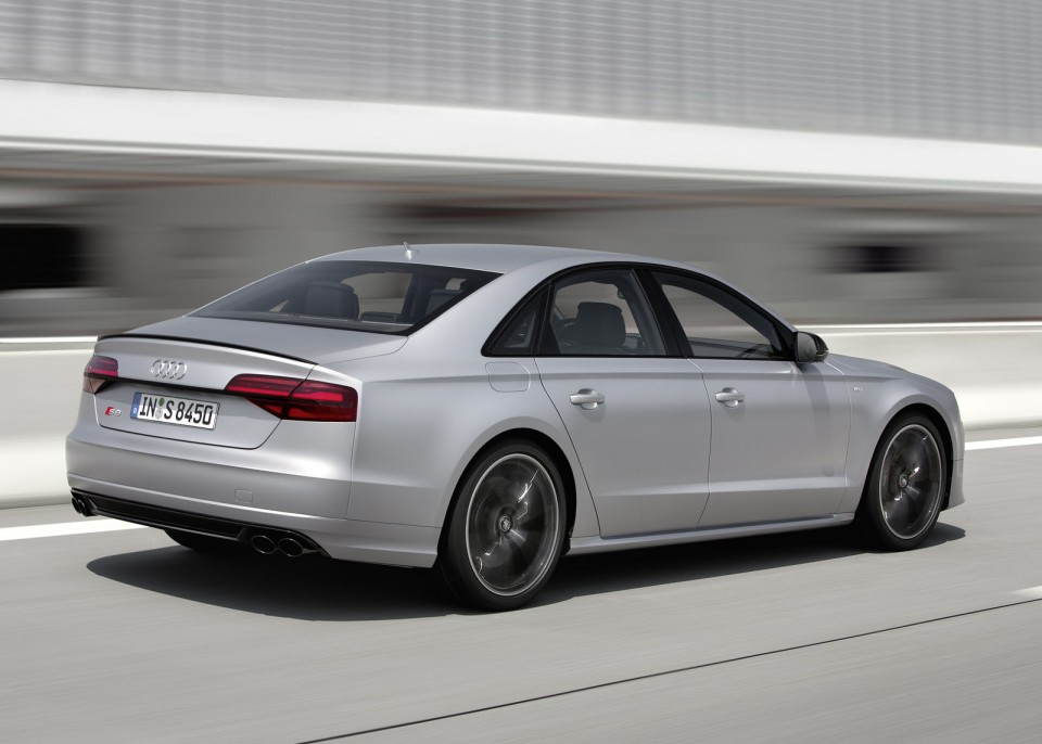 Photo officielle nouvelle Audi S8 plus (2015)