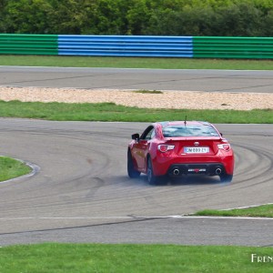 Photo Toyota GT86 – Toyota Innove – Circuit de Dreux (2015)