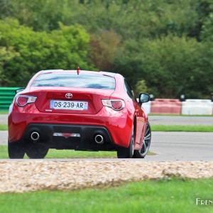 Photo Toyota GT86 – Toyota Innove – Circuit de Dreux (2015)