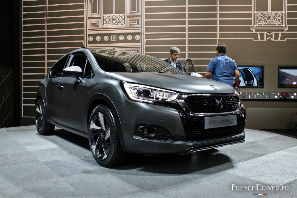 Photo 3/4 avant DS 4 Crossback Concept - Salon de Francfort 2015