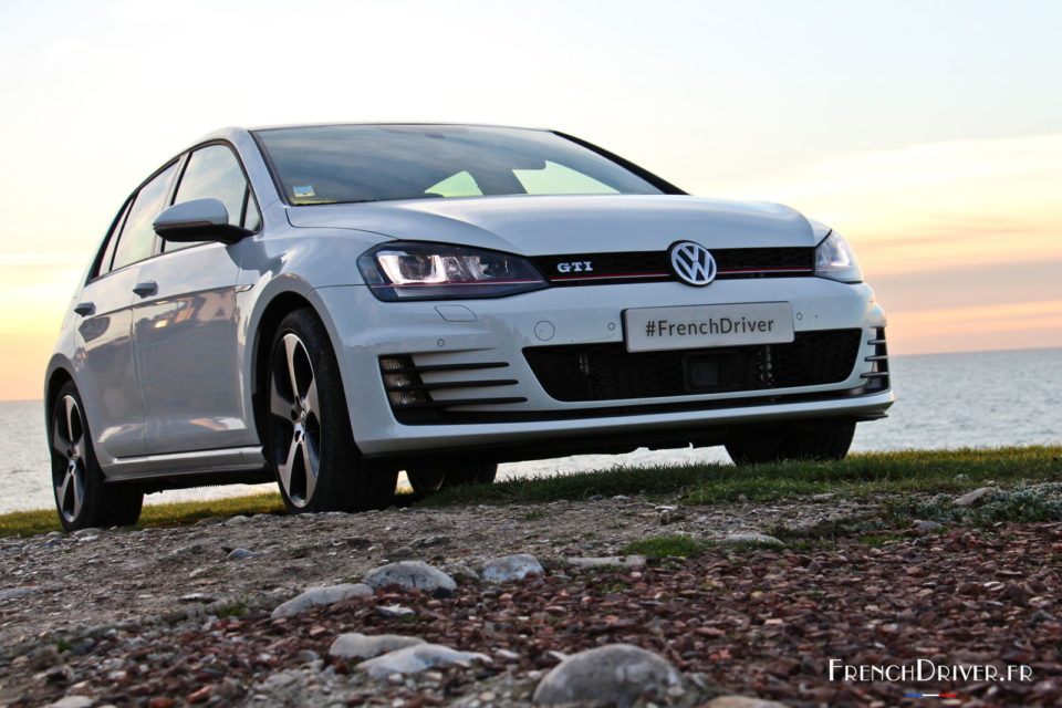 Photo essai Volkswagen Golf GTI 220 (2015)