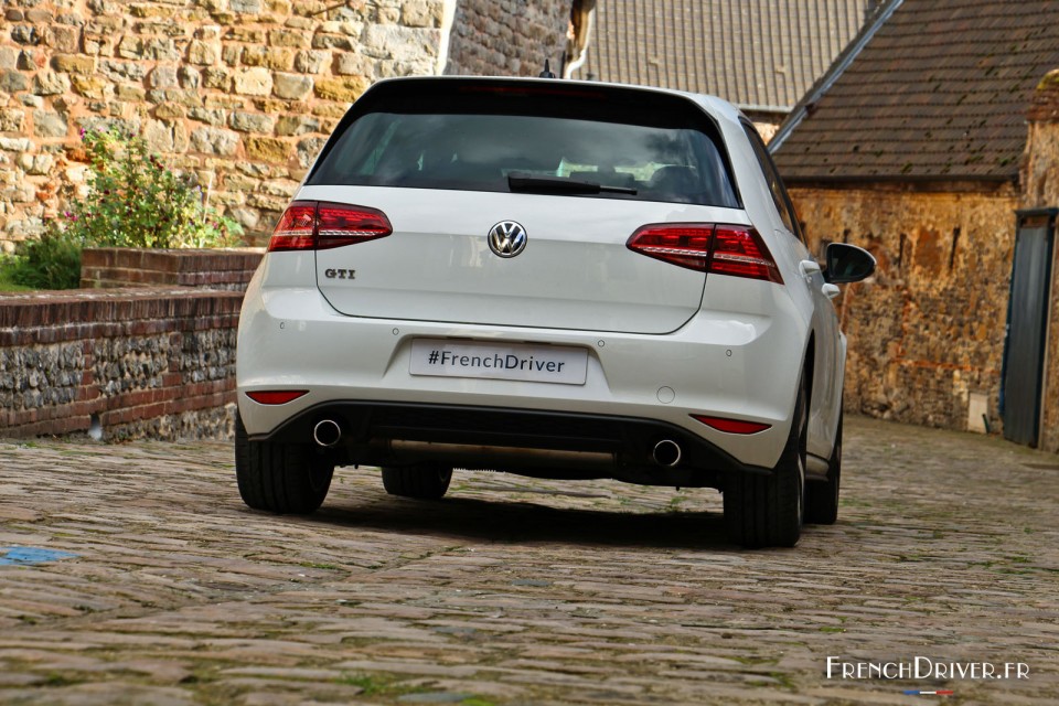 Photo essai Volkswagen Golf GTI 220 (2015)