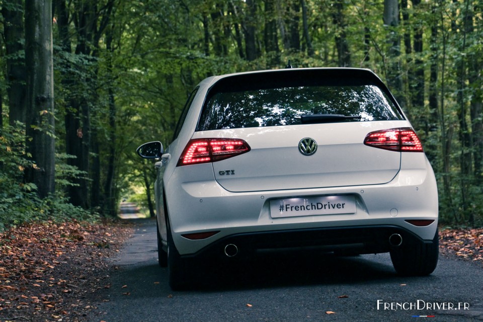 Photo essai Volkswagen Golf GTI 220 (2015)