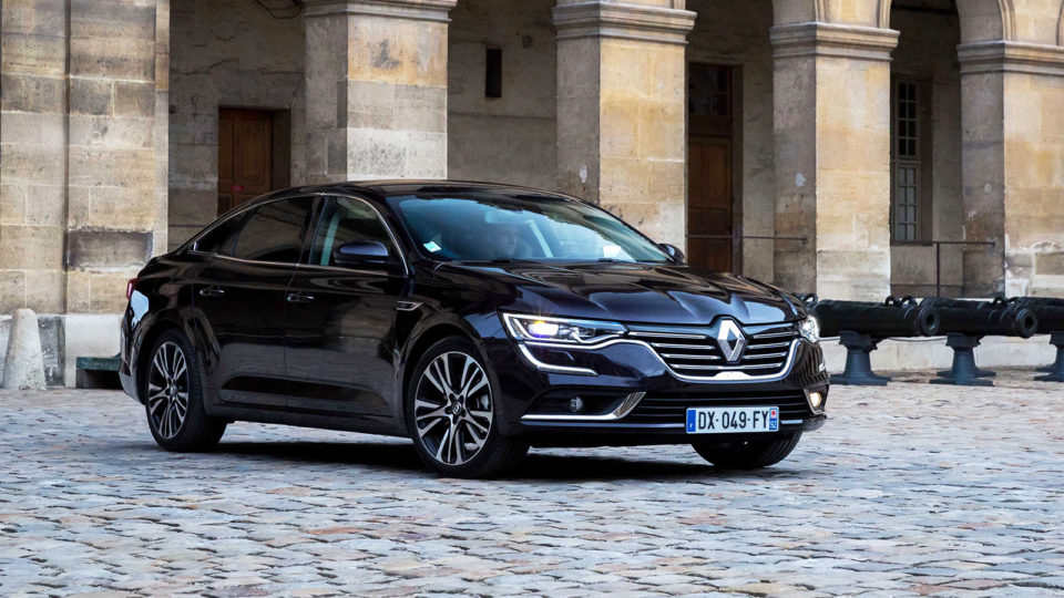 La Renault Talisman est la Plus Belle Voiture de l'Année 2015 !