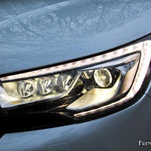 Photo feu avant DS LED Vision DS 4 Crossback (2016)