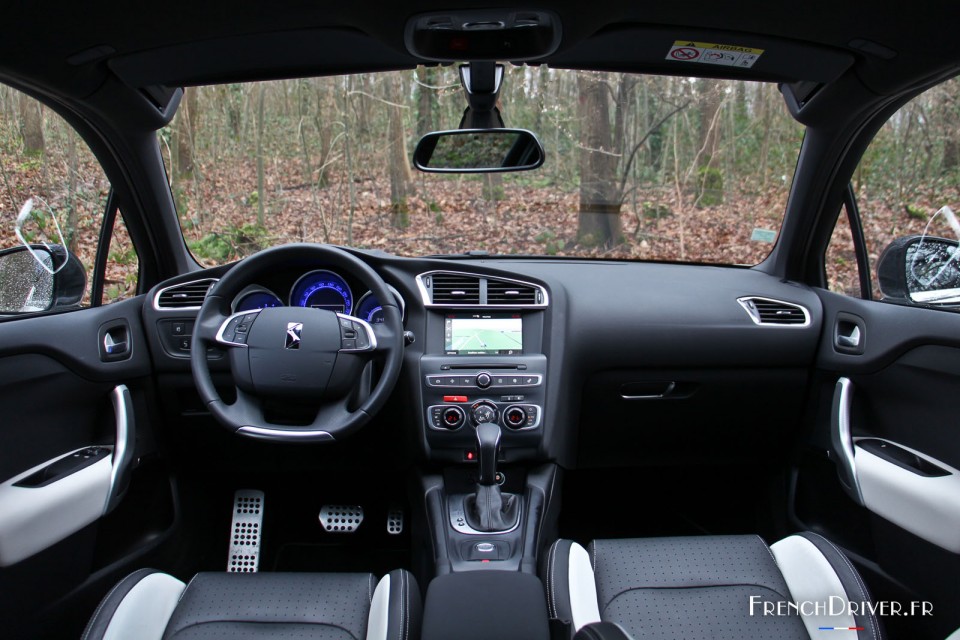 Photo intérieur DS 4 Crossback (2016)