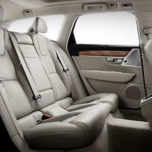 Photo officielle banquette arrière nouvelle Volvo V90 (2016)