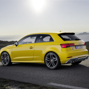 Photo 3/4 arrière nouvelle Audi S3 (2016)