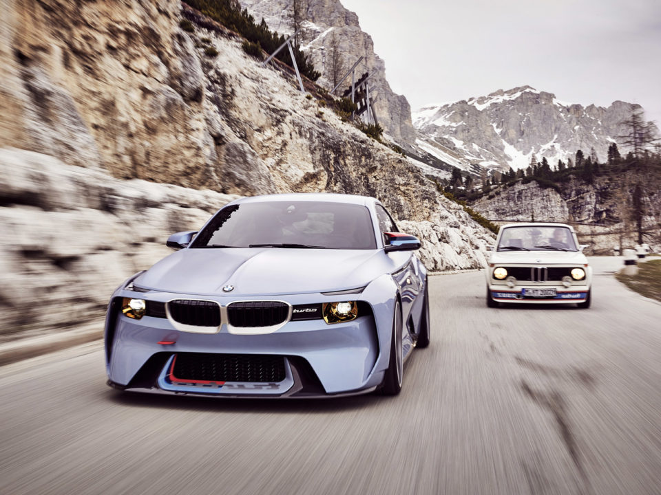 Photo officielle BMW 2002 Hommage - Villa d'Este 2016