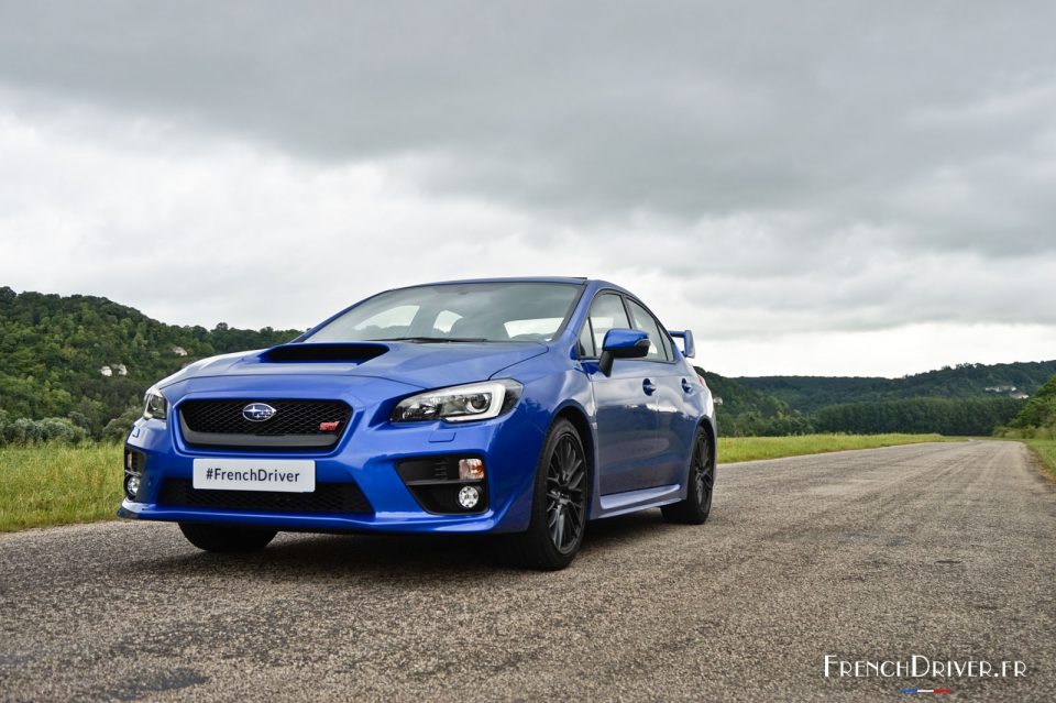 Photo essai sur route Subaru WRX STI (2016)