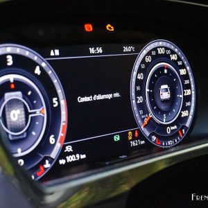 Photo détail virtual cockpit Volkswagen Tiguan II (2016)