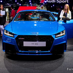 Photo face avant Audi TT RS – Mondial de l’Auto de Paris 2016