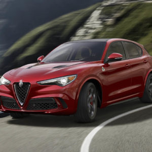 Photo officielle Alfa Romeo Stelvio Quadrifoglio (2017)