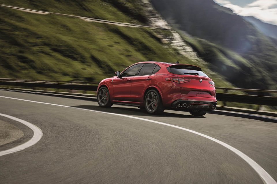 Photo Alfa Romeo Stelvio Quadrifoglio (2017)