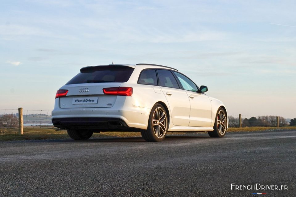 Photo 3/4 arrière Audi A6 Avant Competition (2016)