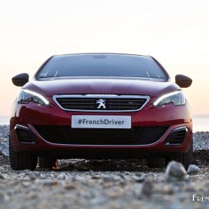 Photo face avant Peugeot 308 SW GT BlueHDi 180 (2016)