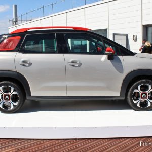 Photo profil Citroën C3 Aircross – Présentation à Paris (2017