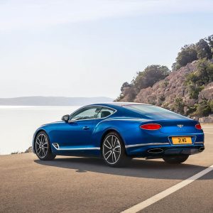 Photo officielle 3/4 arrière Bentley Continental GT (2017)