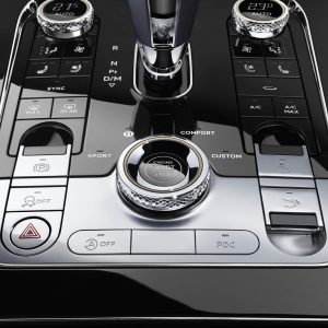 Photo détail console centrale Bentley Continental GT (2017)