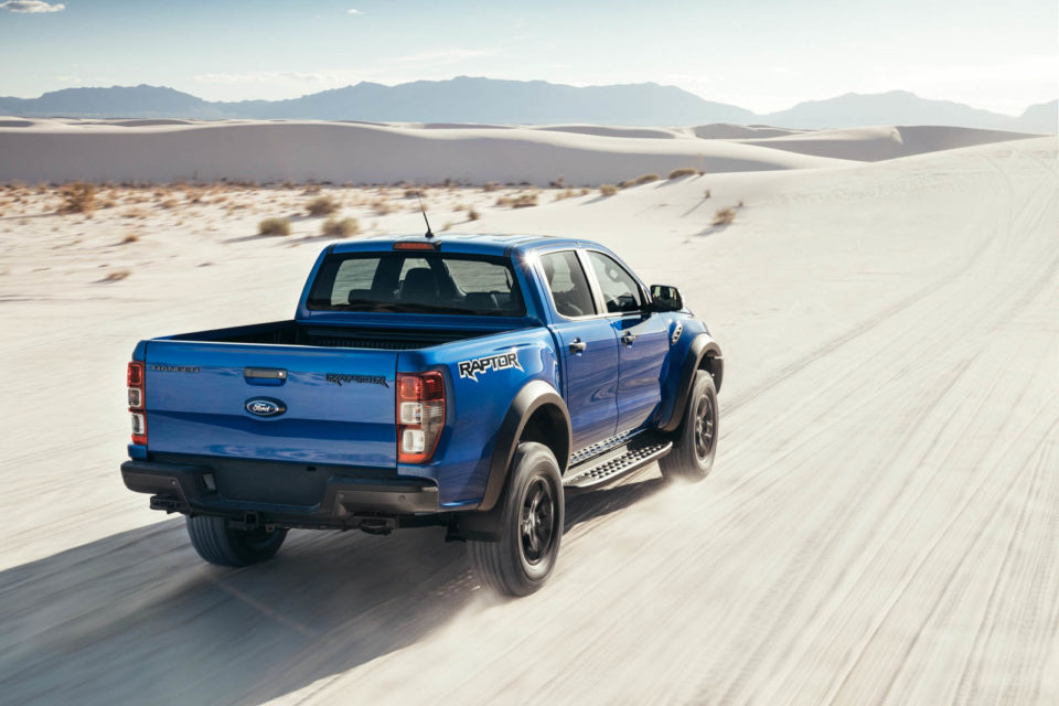 Photo 3/4 arrière Ford Ranger Raptor (2019)