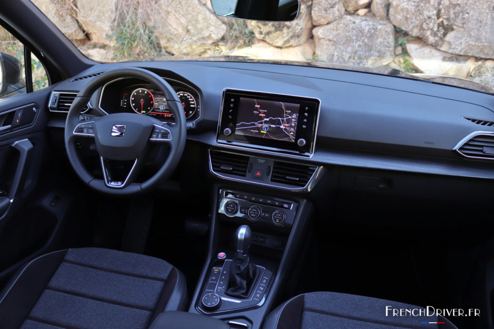 Photo intérieur tissu Alcantara Baza SEAT Tarraco (2019)