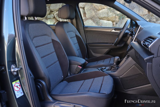 Photo sièges avant tissu Alcantara Baza SEAT Tarraco (2019)