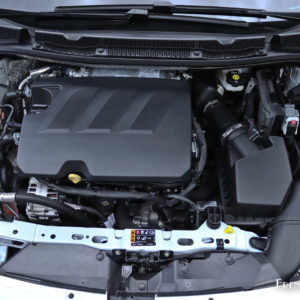 Photo moteur 1.5 Diesel 122 ch Opel Astra restylée (2019)