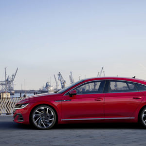 Photo profil Volkswagen Arteon restylée (2020)