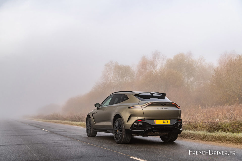 Photo essai Aston Martin DBX 707 (2023)