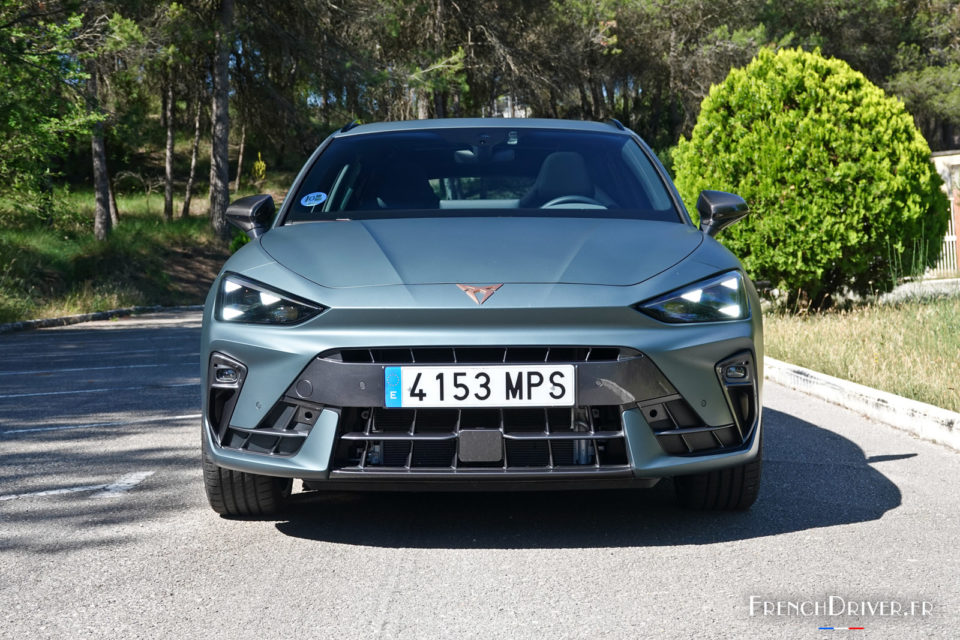 Photo essai Cupra Leon Sportstourer VZ eHybrid 272 (2024)