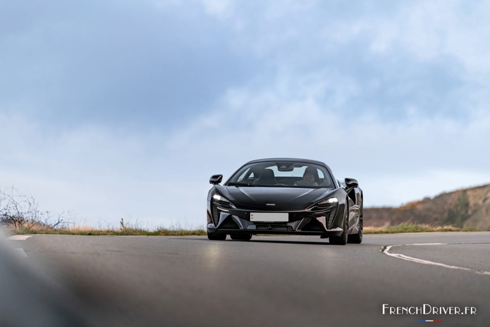 Photo essai route McLaren Artura (2024)